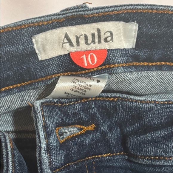 NWOT Arula Distressed Boyfriend Jeans size 10 - Picture 3 of 3